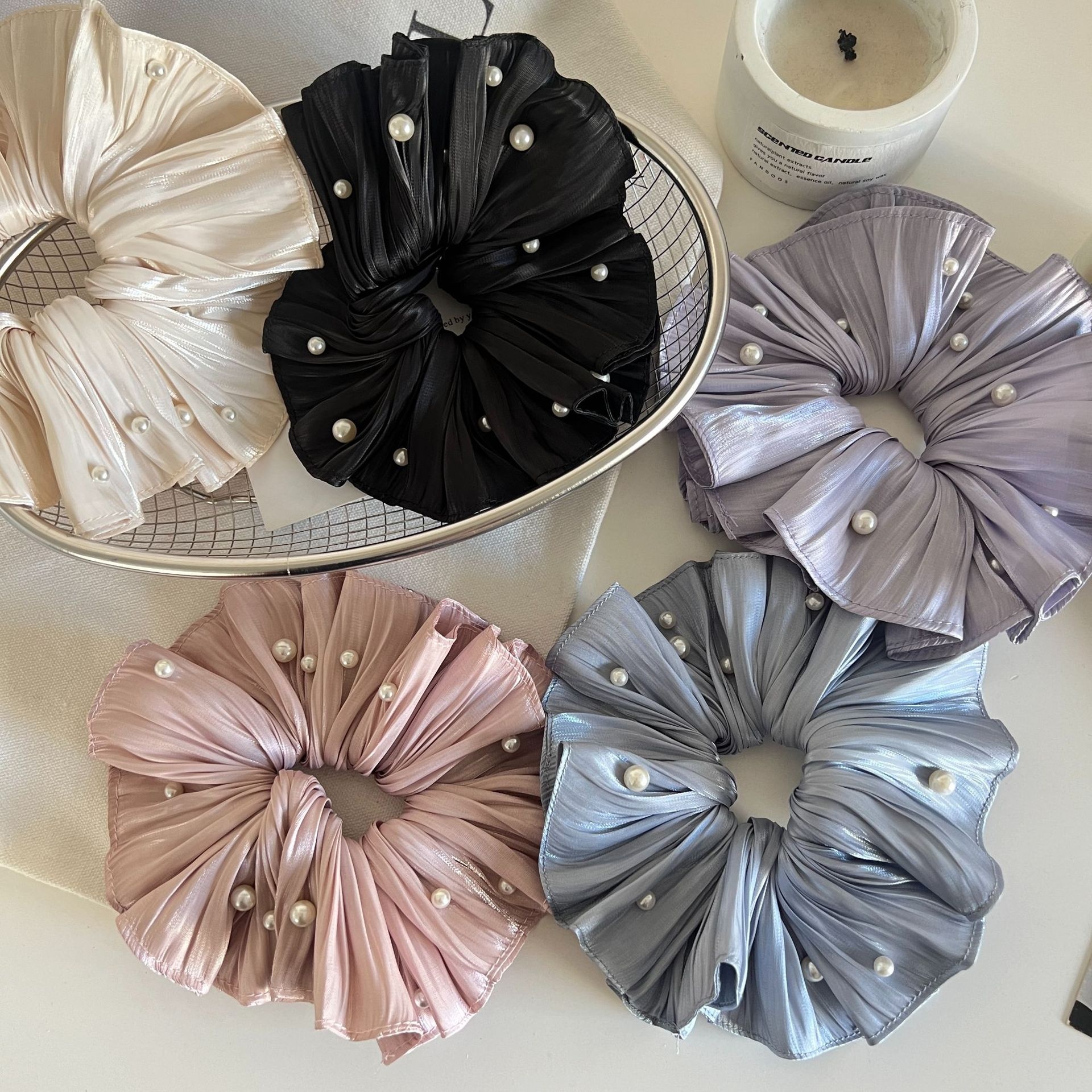 Women's Elegant Pearl Elastic Hair Ties Sweet Fairylike Solid Cloth Bands