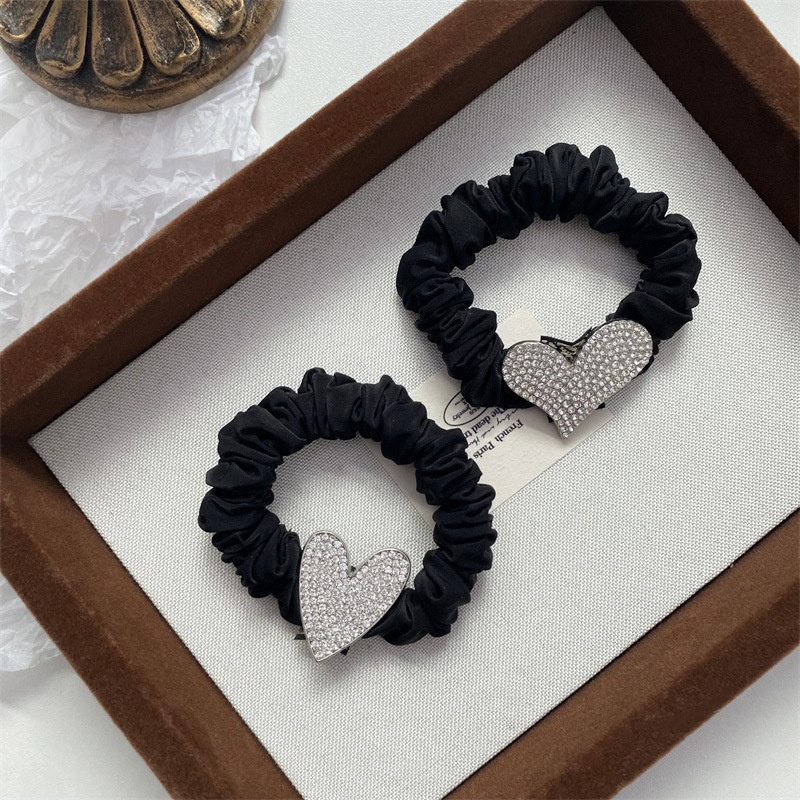 Women's Stylish Alloy Elastic Hair Ties Black Diamond Heart Shaped
