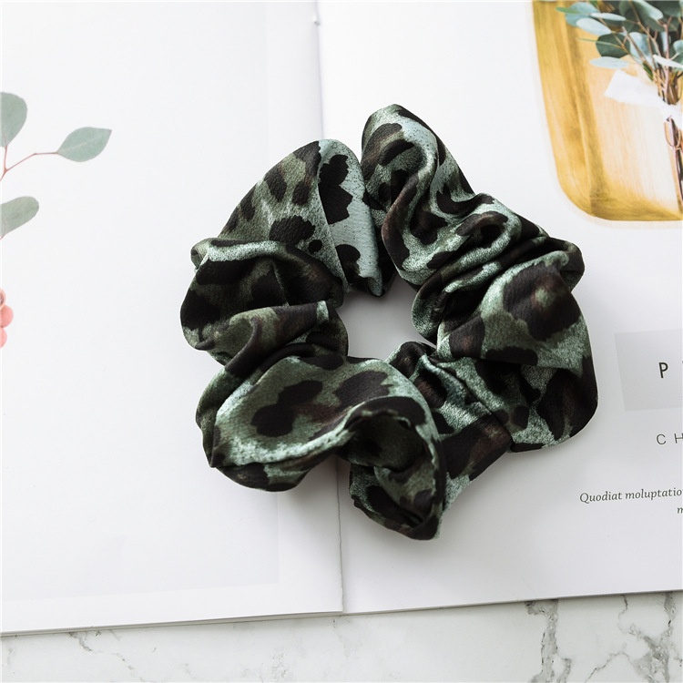 Women's Korean Style Daily Cloth Hair Scrunchie Leopard Print