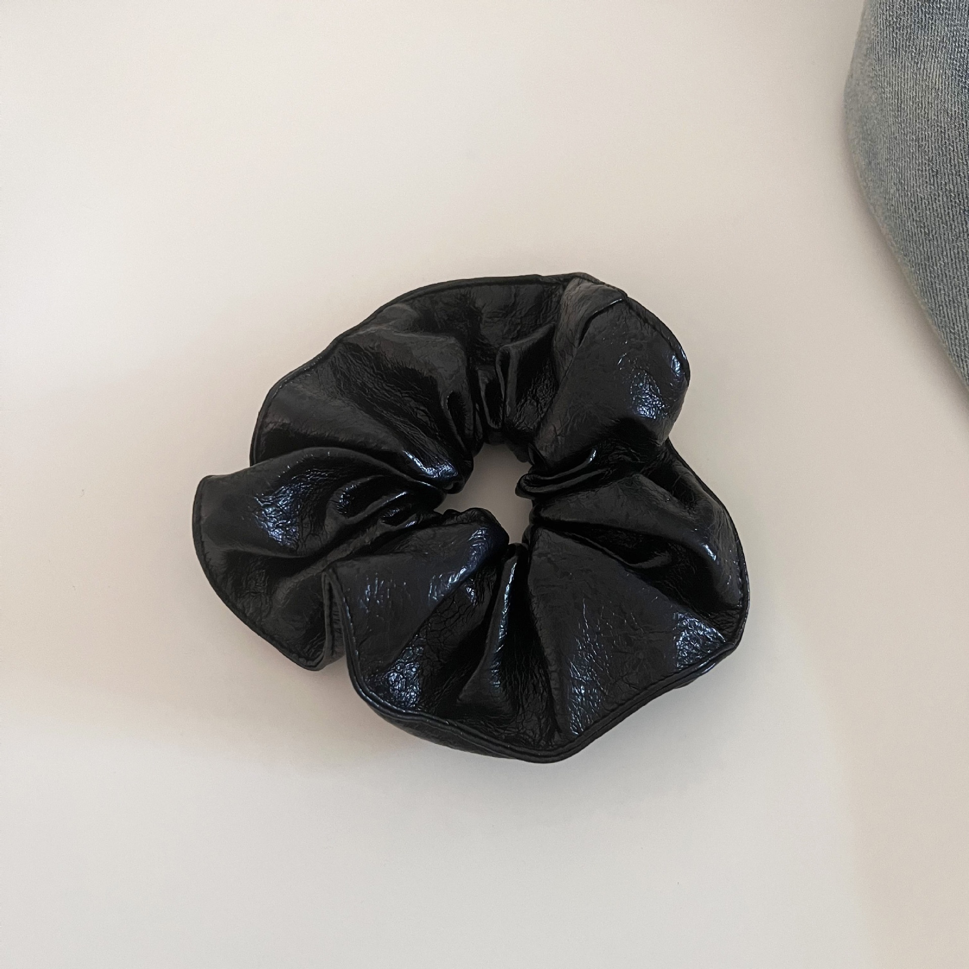 Women's Retro PU Leather Low Bun Hair Tie Autumn Winter Solid Color