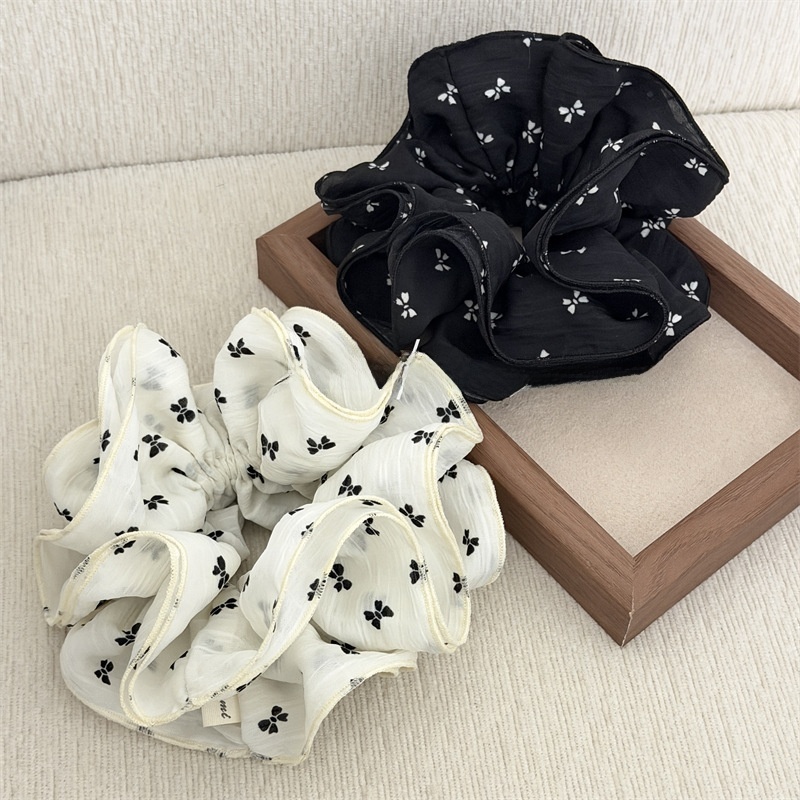 Women's Elegant Four-layer Lock Edge Bowknot Fabric Hairband Butterfly Tie