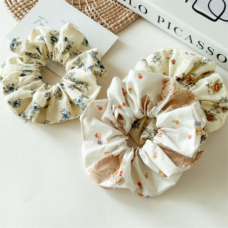 Women's Casual Holiday Cloth Hair Tie Scrunchie Sweet Elegant Floral