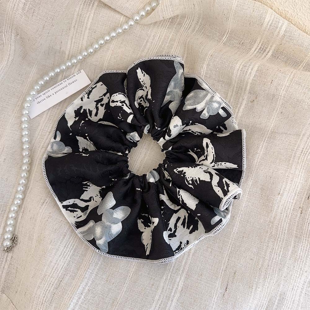 Women's Elegant Pleated Cloth Hair Tie Solid Color Minimalist Daily Scrunchie