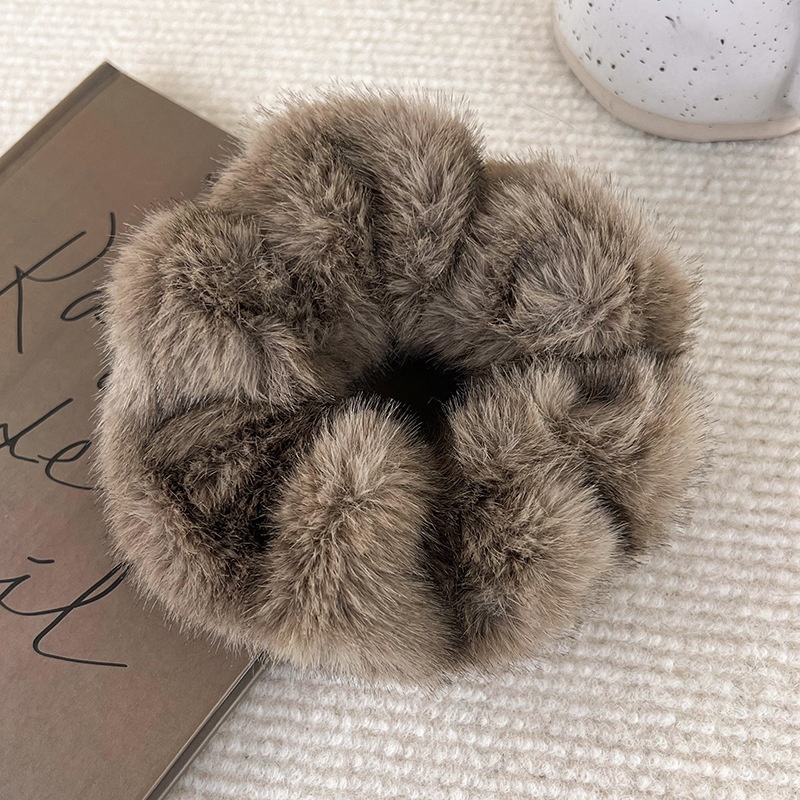 Women's Retro Imitation Mink Plush Daily Hair Scrunchie Solid Color