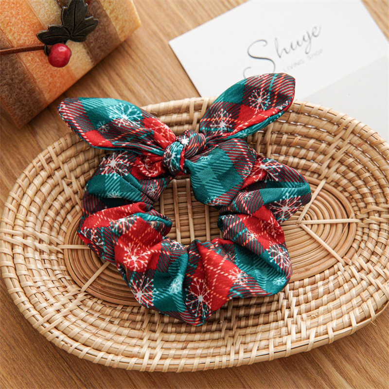 Women's Retro Handmade Christmas Hair Tie Festive Polka Dot Scrunchie