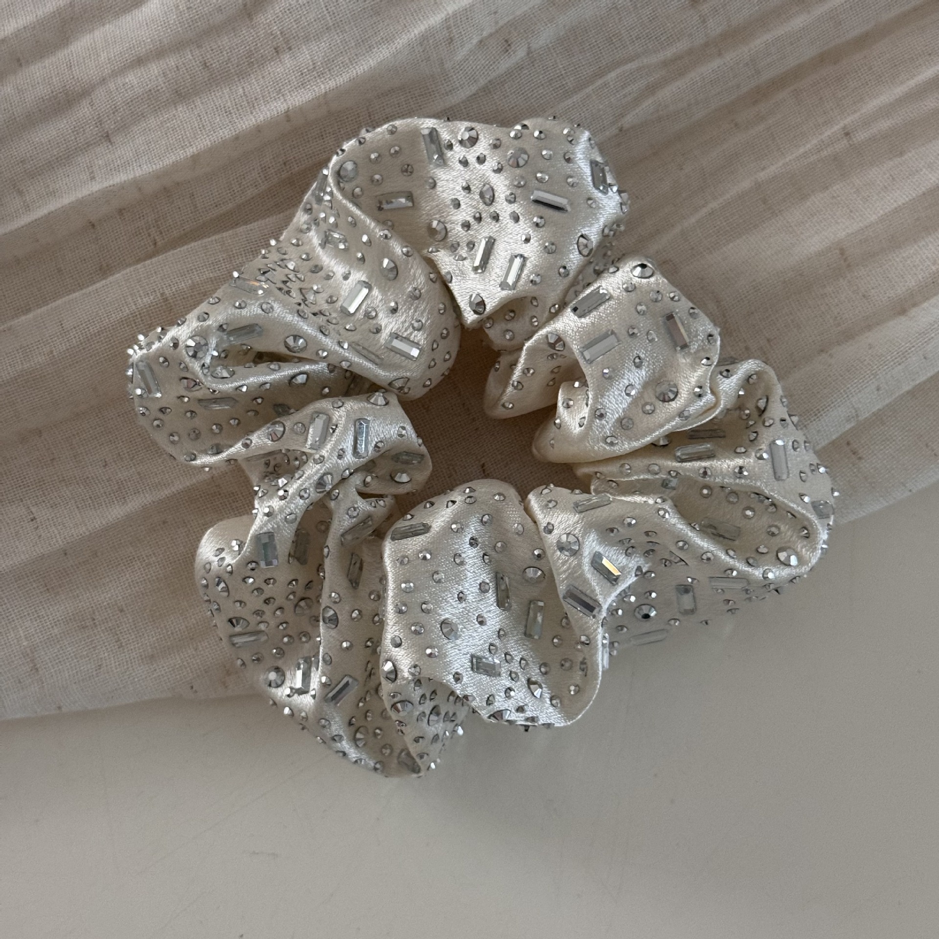 Women's Sweet Rhinestone Satin Summer Hair Tie Irregular Black