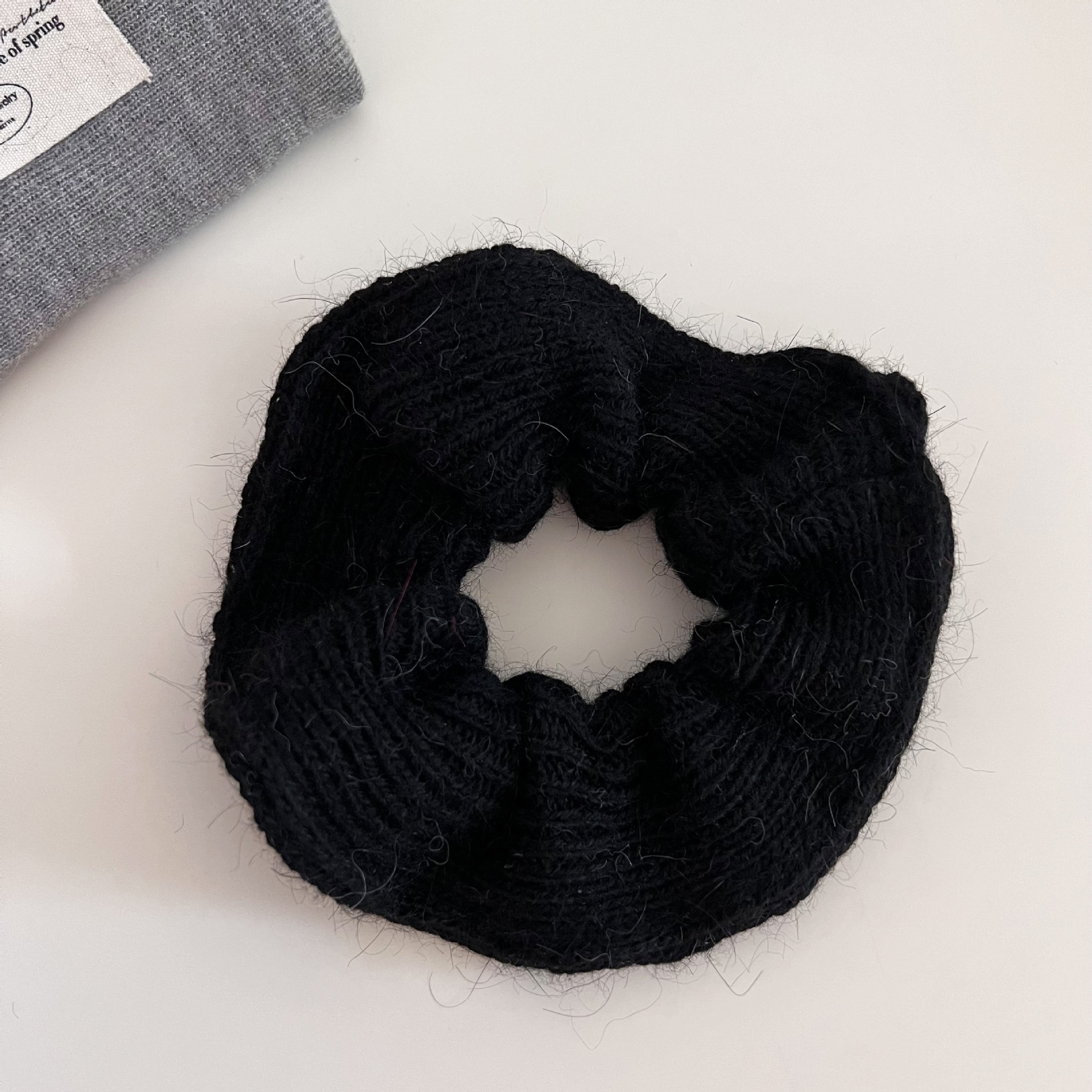 Women's Soft Knitted Yarn Hair Tie Autumn Winter Lazy Style Ponytail Band