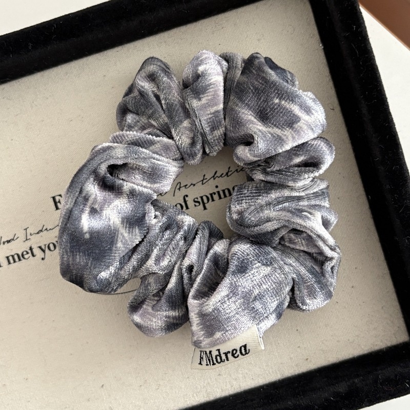 Women's Spring Retro Velvet Hair Tie Scrunchie Purple Leopard Print