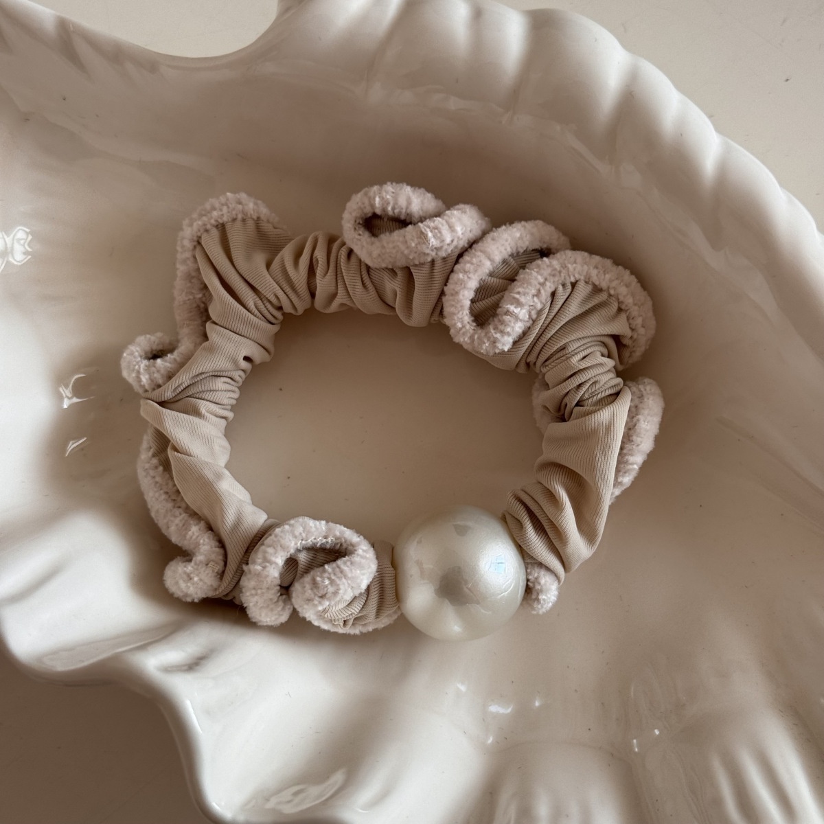 Women's Winter Plush Bow Hair Tie Pearl Khaki Coffee Beige Black