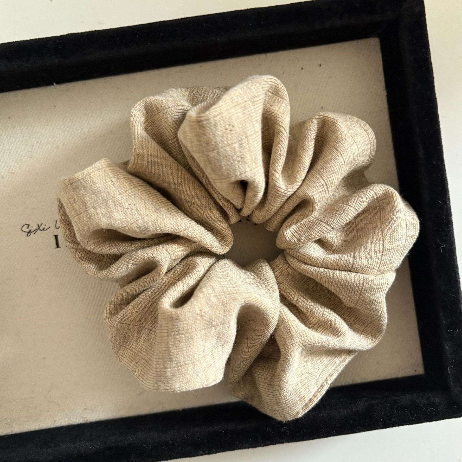 Women's Spring Everyday Soft Knit Hair Tie Scrunchie Solid Dark Grey