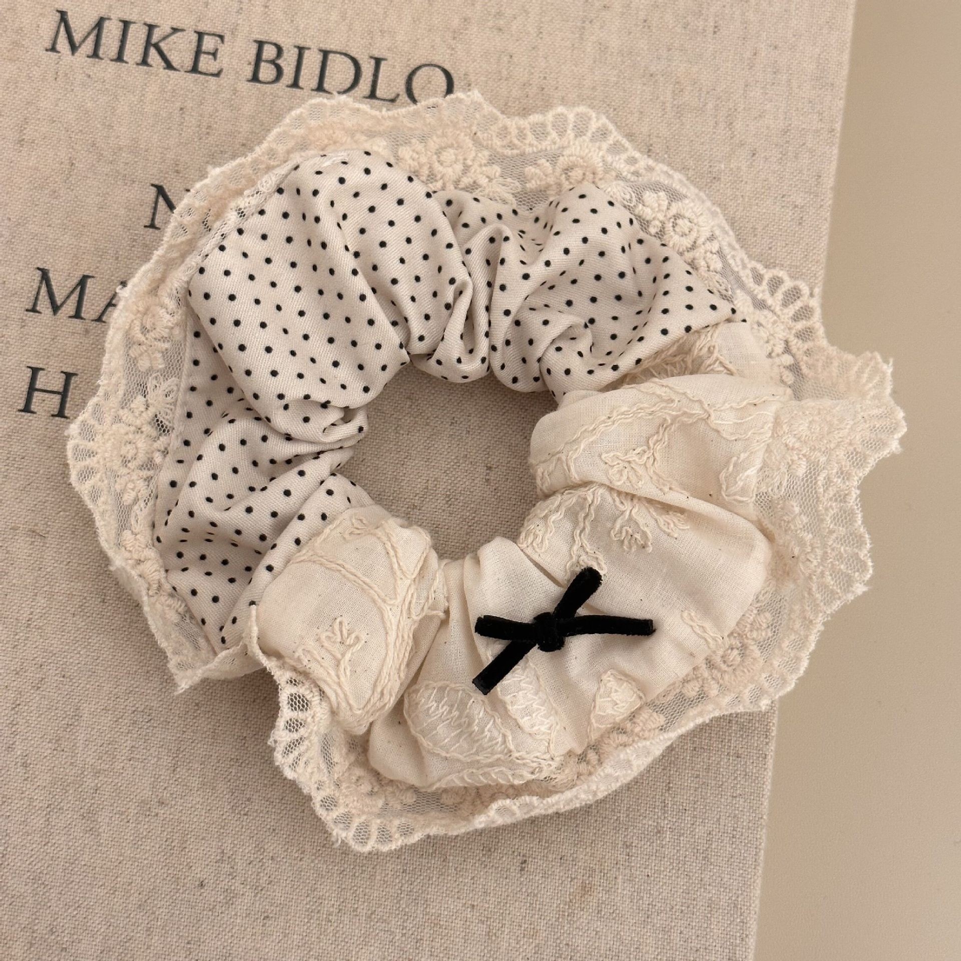 Women's Sweet Cloth Hair Tie for Holiday Street Solid Color Leopard