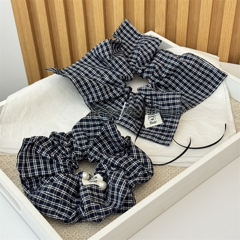 Women's Preppy Pearl Cloth Hair Scrunchies Navy Blue Checkered Plaid Pattern