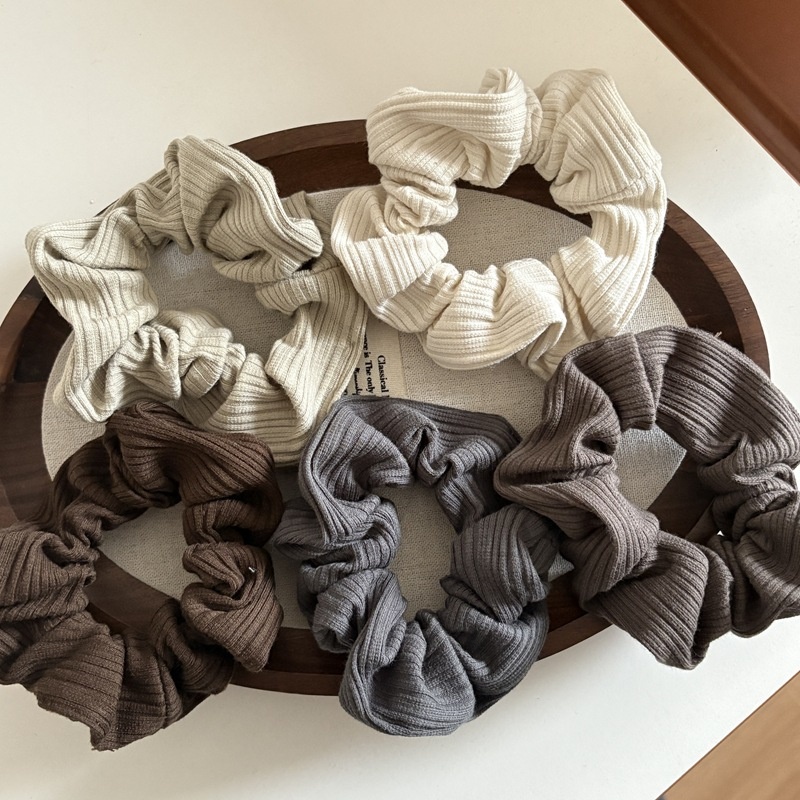 Women's Comfortable Cloth Hair Tie For Daily Wear Beige Striped