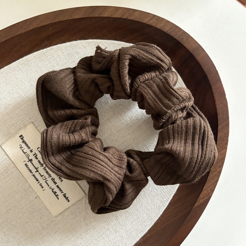 Women's Comfortable Cloth Hair Tie For Daily Wear Beige Striped