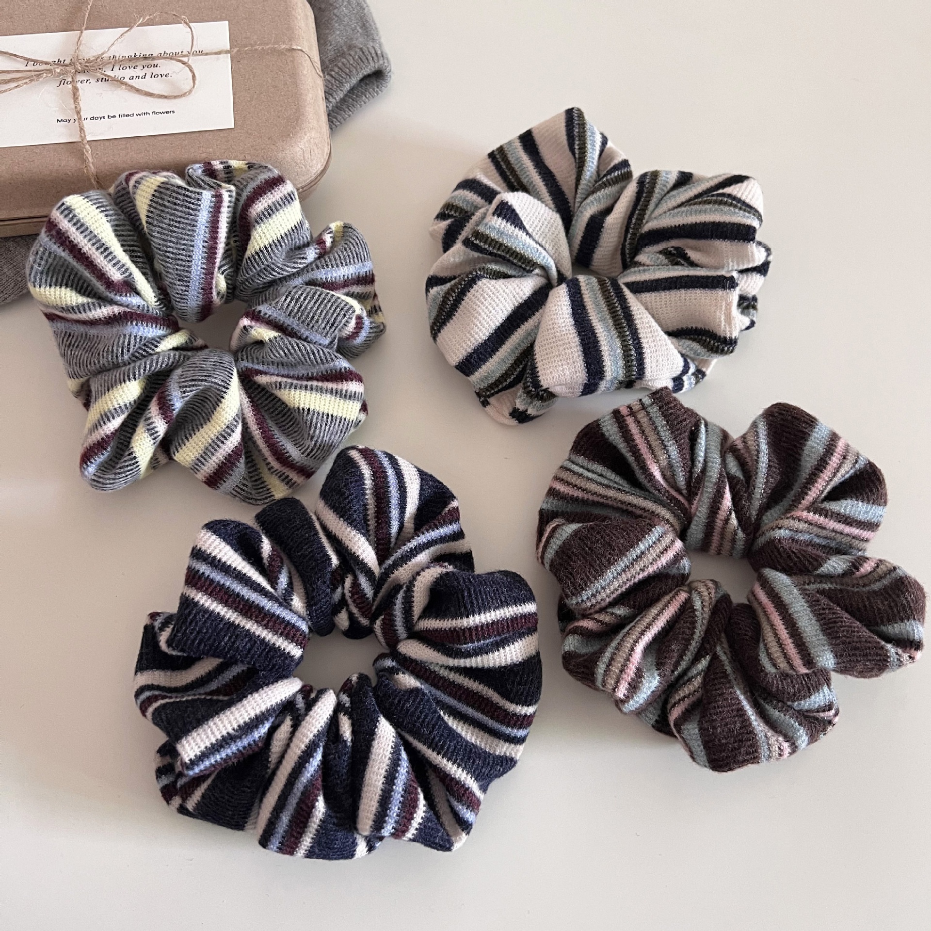 Women's Retro Preppy Knitted Stripe Hair Ties Soft Versatile Bun Headbands