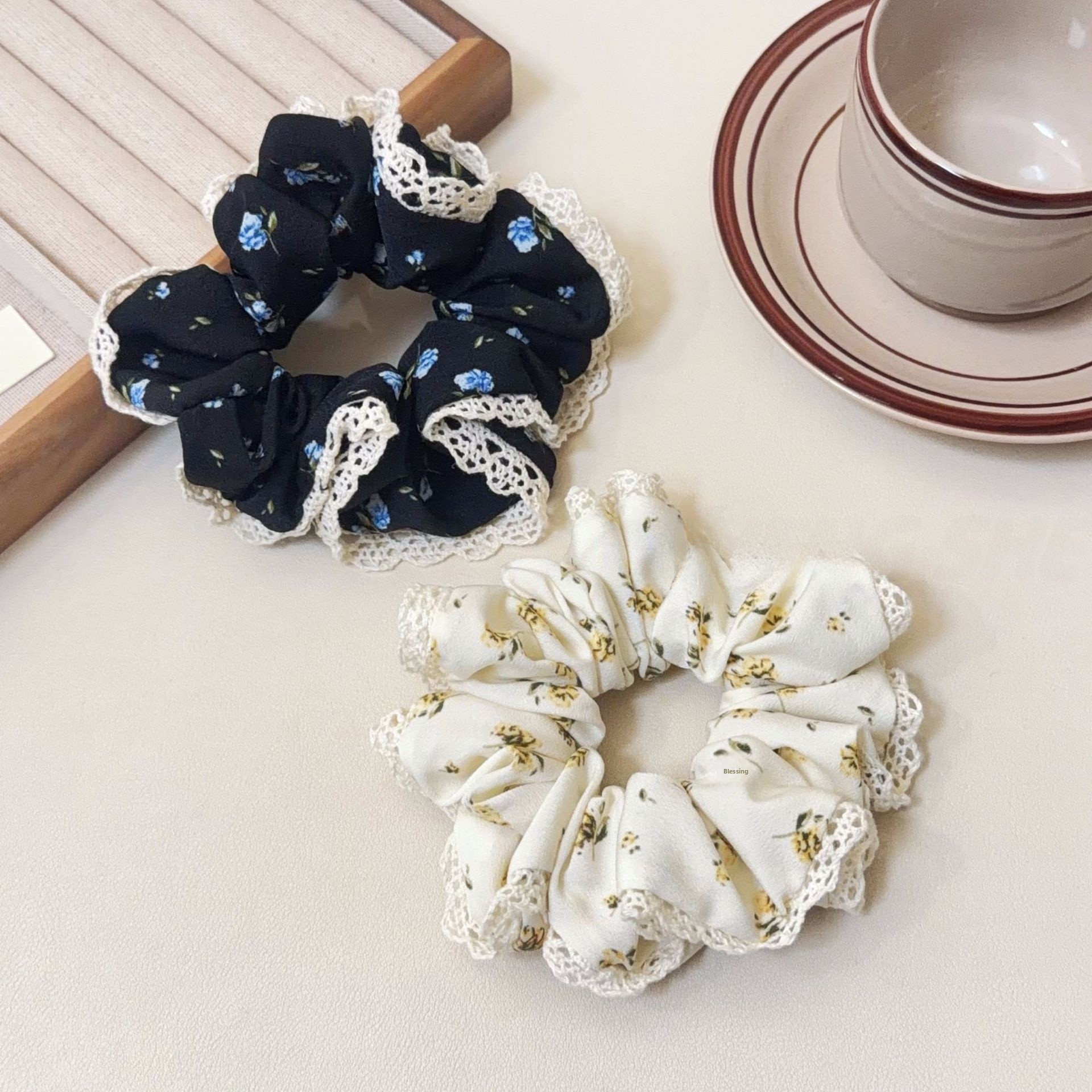 Women's Elegant Spring Pearl Gauze Hair Tie Accessory Beige Lace