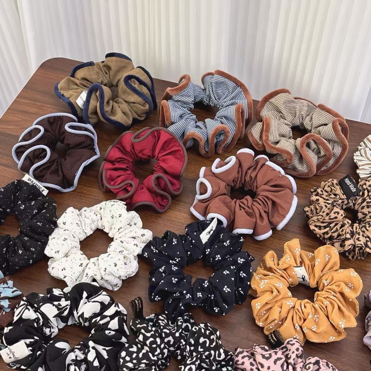 Women's Versatile Cotton Hair Scrunchies Ditsy Floral & Solid Color