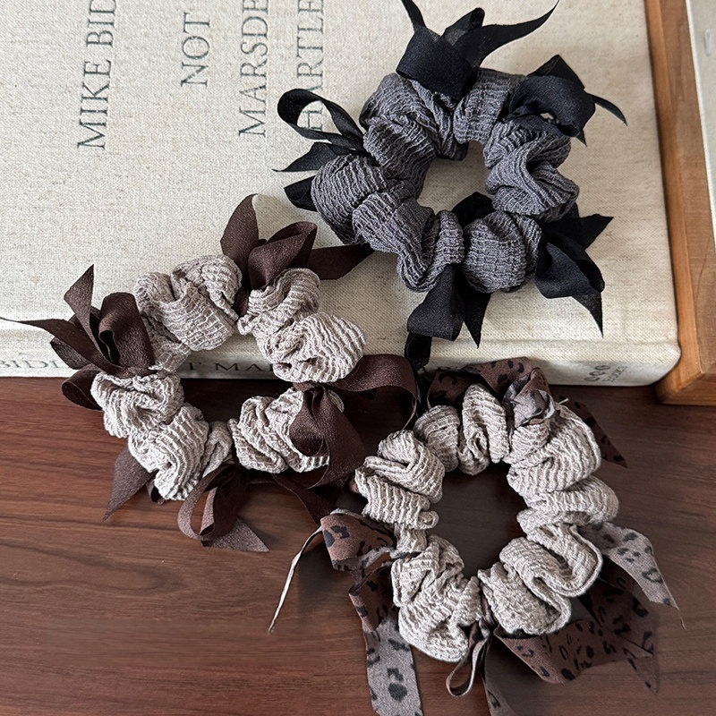 Women's Retro Winter Knit Cloth Bowknot Hair Tie Leopard Print