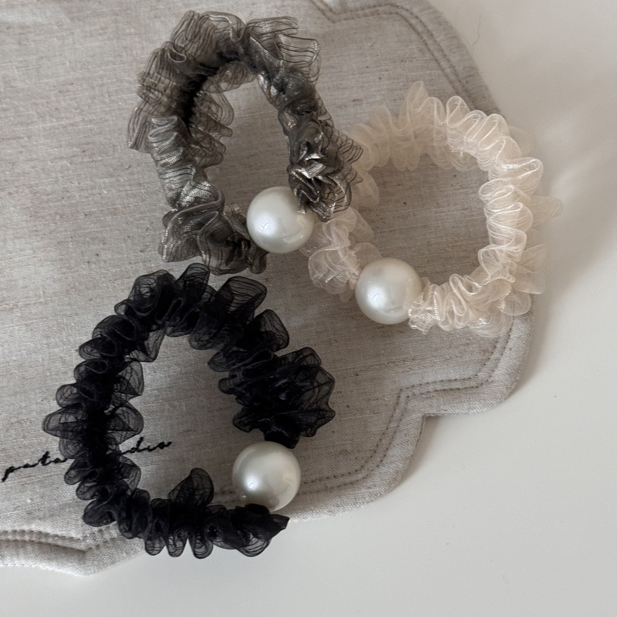 Women's Elegant Pearl Gauze Summer Hair Scrunchie Black Grey Beige