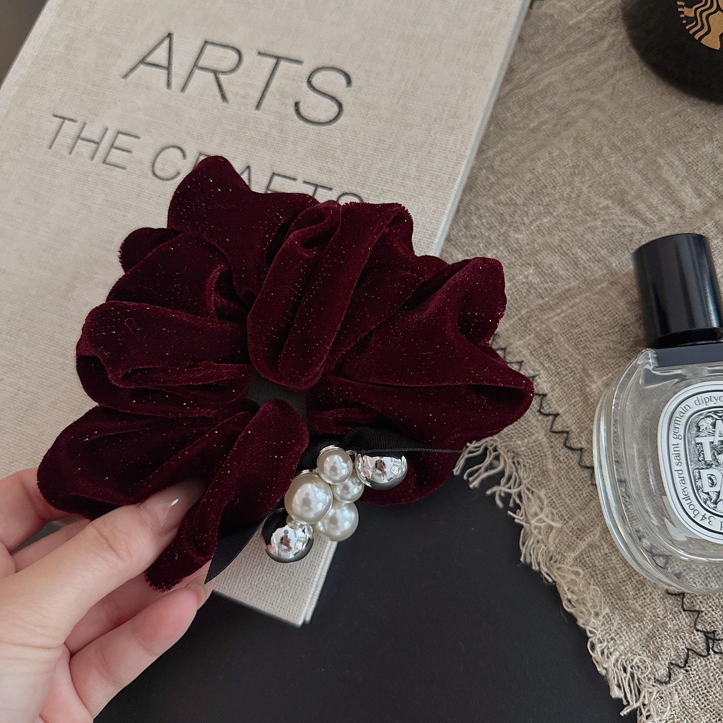 Women's French Velvet Pearl Hair Ring Autumn Winter Elastic Scrunchie