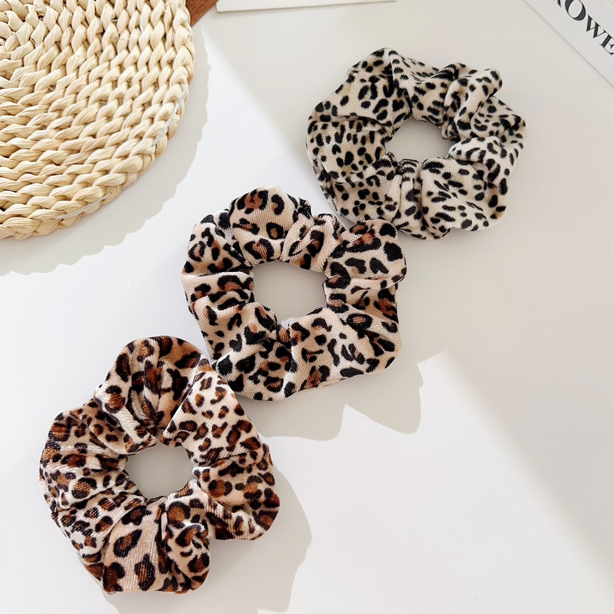 Women's Autumn Winter High Elastic Velvet Hair Tie Leopard Pattern