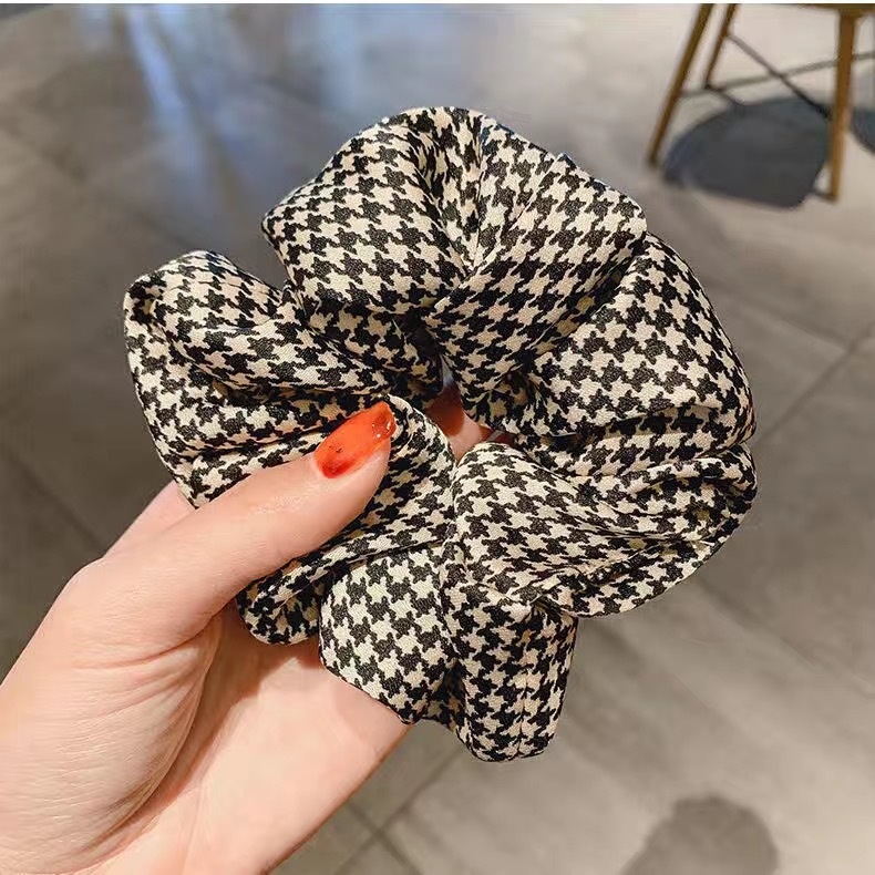 Women's Retro Casual Cloth Hair Scrunchie Lattice Leopard Print