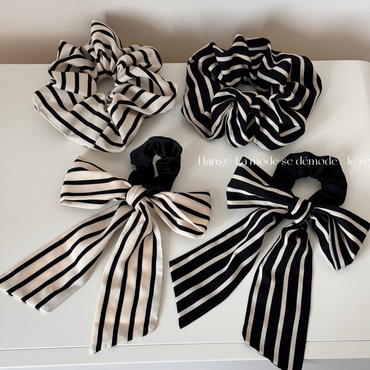 Women's Commuter Pleated Cloth Bowknot Hair Tie Irregular Striped