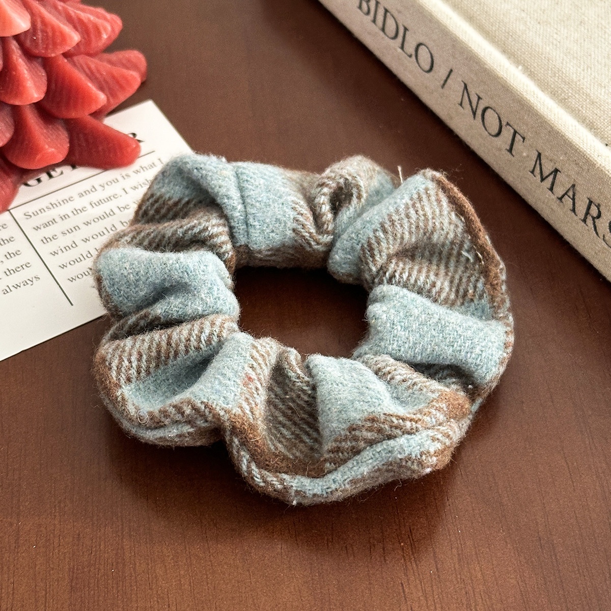 Women's Retro Autumn Winter Polyester Hair Scrunchie Pink Lattice