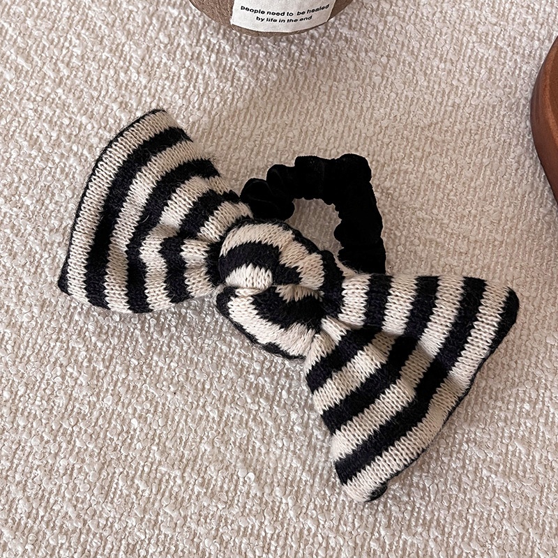 Women's Cozy Autumn Winter Knit Hair Tie Black And White Striped