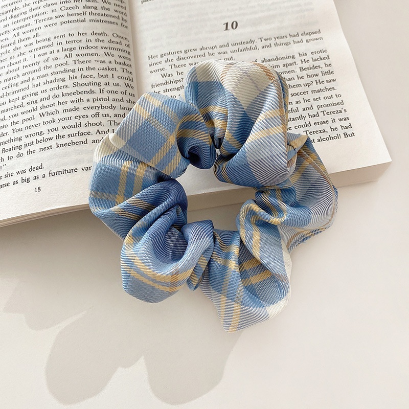Women's Sweet Daily Winter Plush Hair Scrunchie Color Block