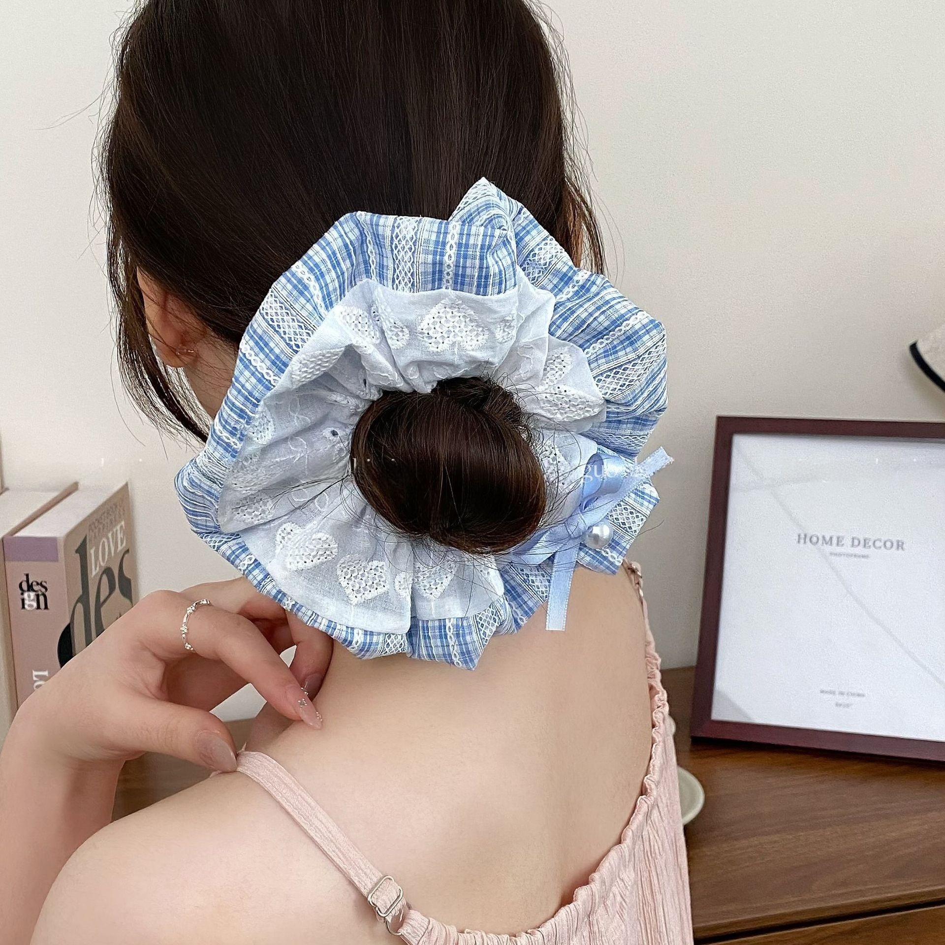 Women's Pearl Lace Bowknot Cloth Hair Scrunchie Blue Checkered
