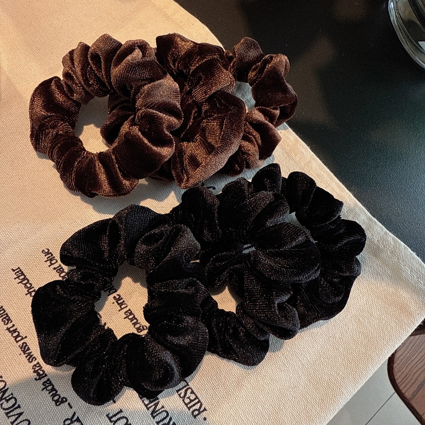 Women's Elastic Retro Velvet Hair Ties For All Seasons Solid Black Coffee