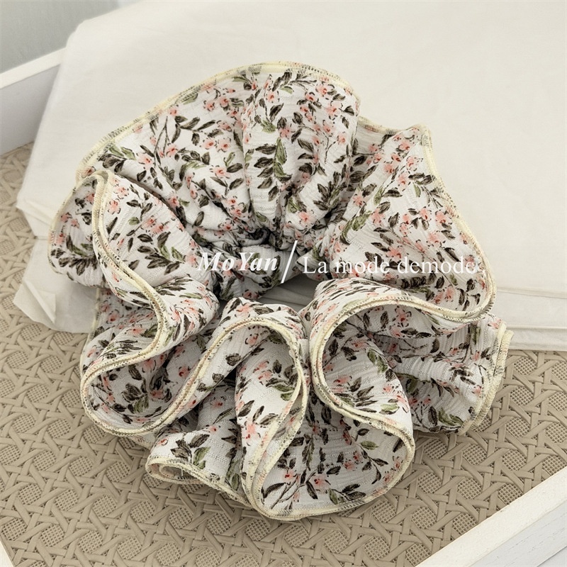 Women's Vintage Four-Layer Fabric Hair Tie Ditsy Floral White Blue Black