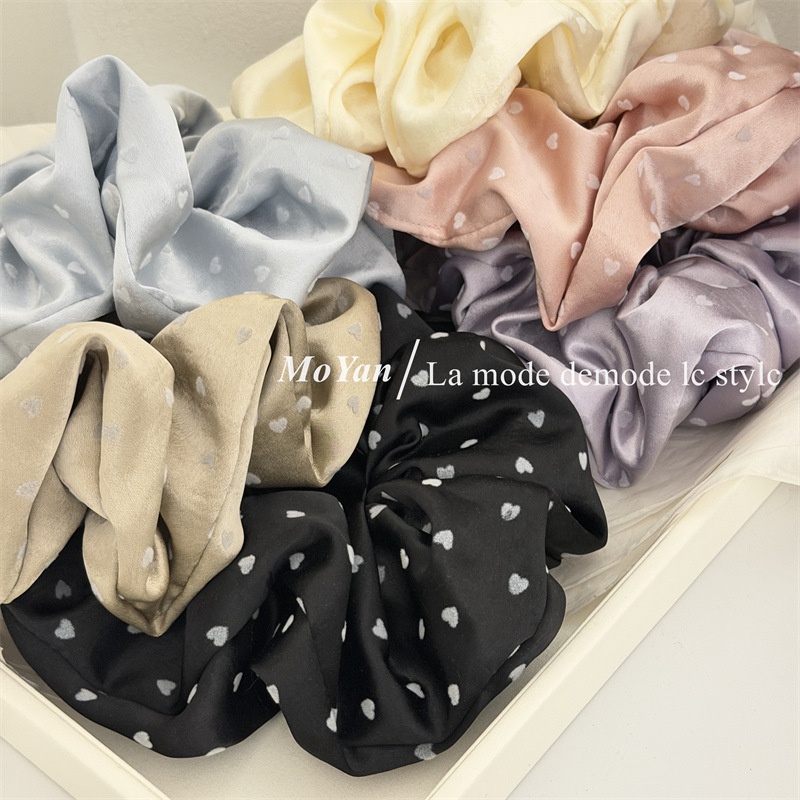 Women's Soft Flocking Heart Shaped Hair Tie For All Seasons Pink