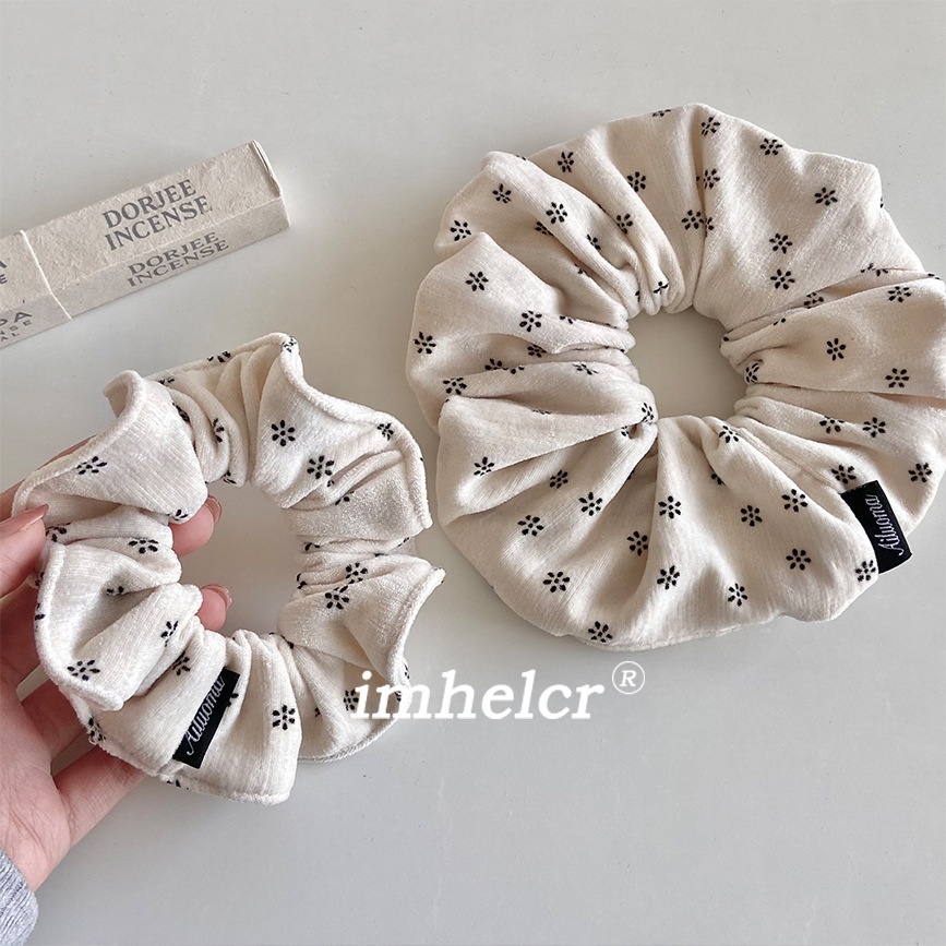 Women's Soft Velvet Hairband Tie For Hair Bun Ditsy Floral Print