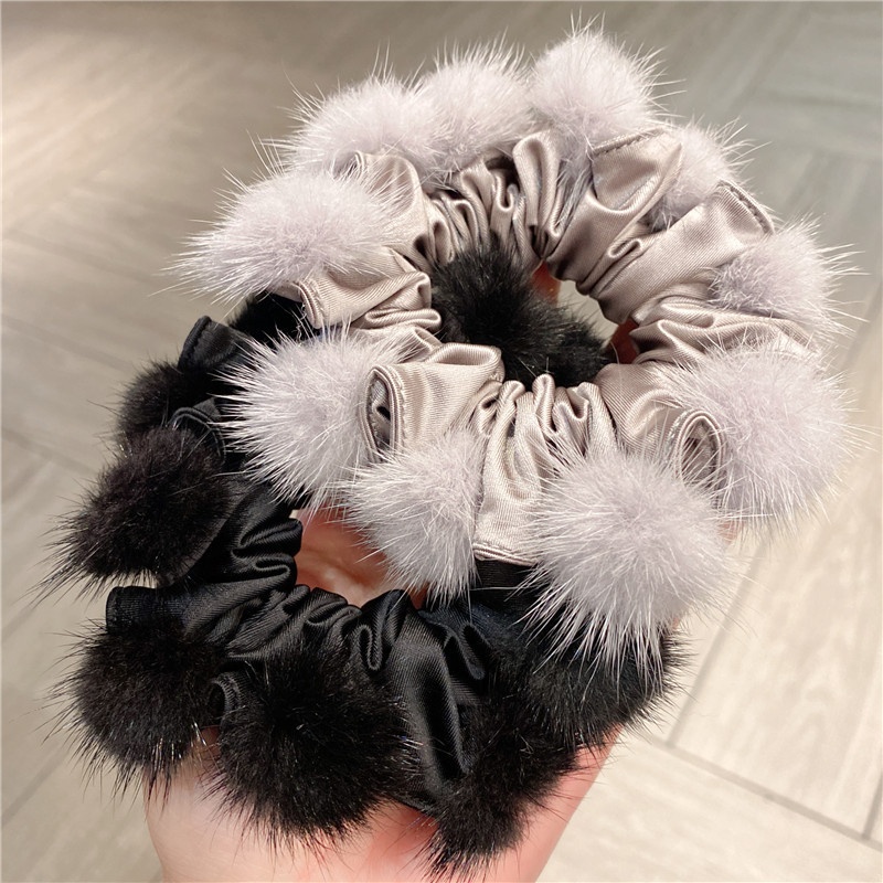 Women's Sweet Plush Fluffy Ball Hair Tie Autumn Winter Soft Hairband