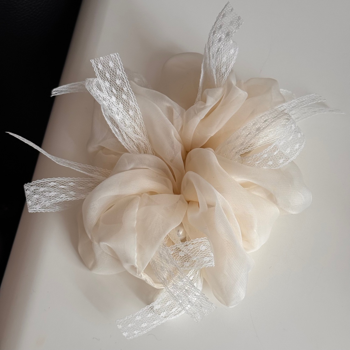 Women's Fairy Gauze Hair Tie For Spring Summer Beige Lace Bowknot