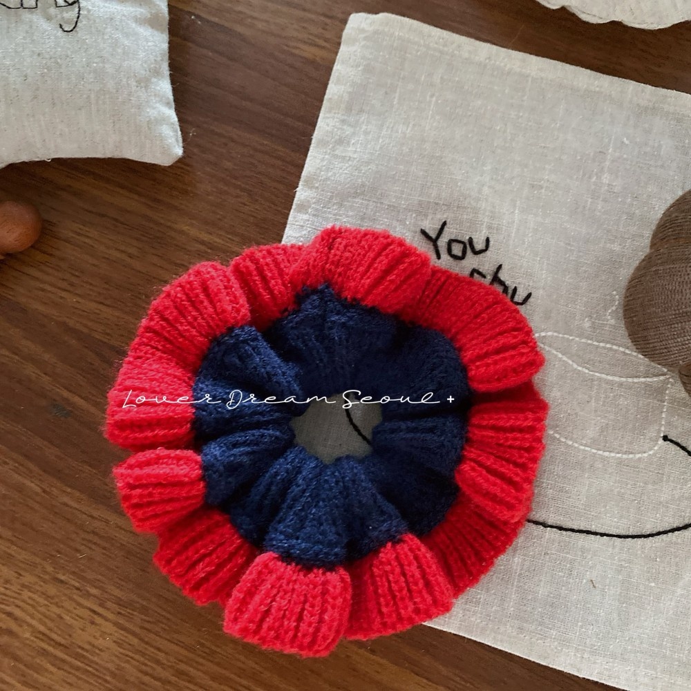 Women's Winter Knitted Yarn Bun Hair Ties Two-Tone Gradient