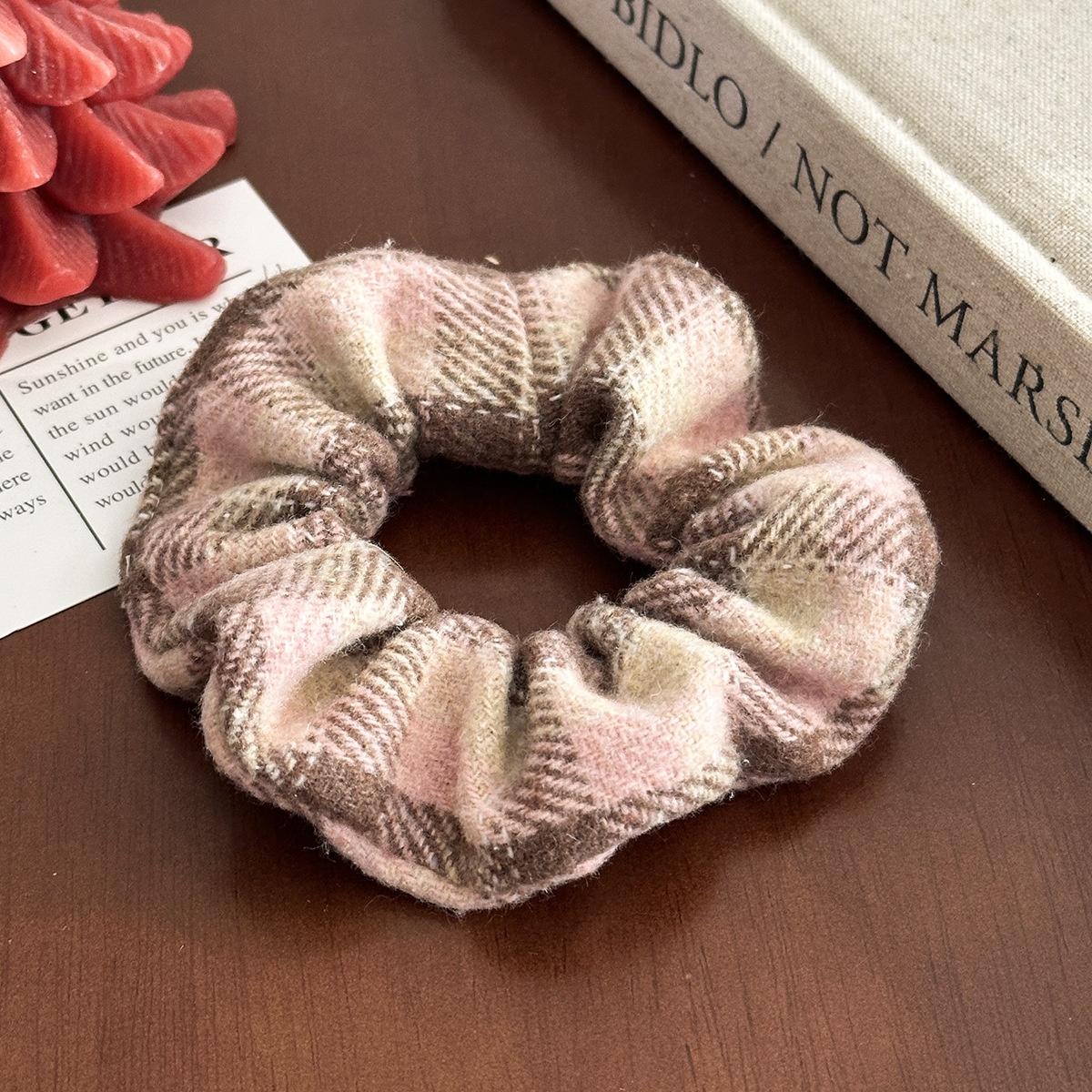 Women's Retro Autumn Winter Polyester Hair Scrunchie Pink Lattice