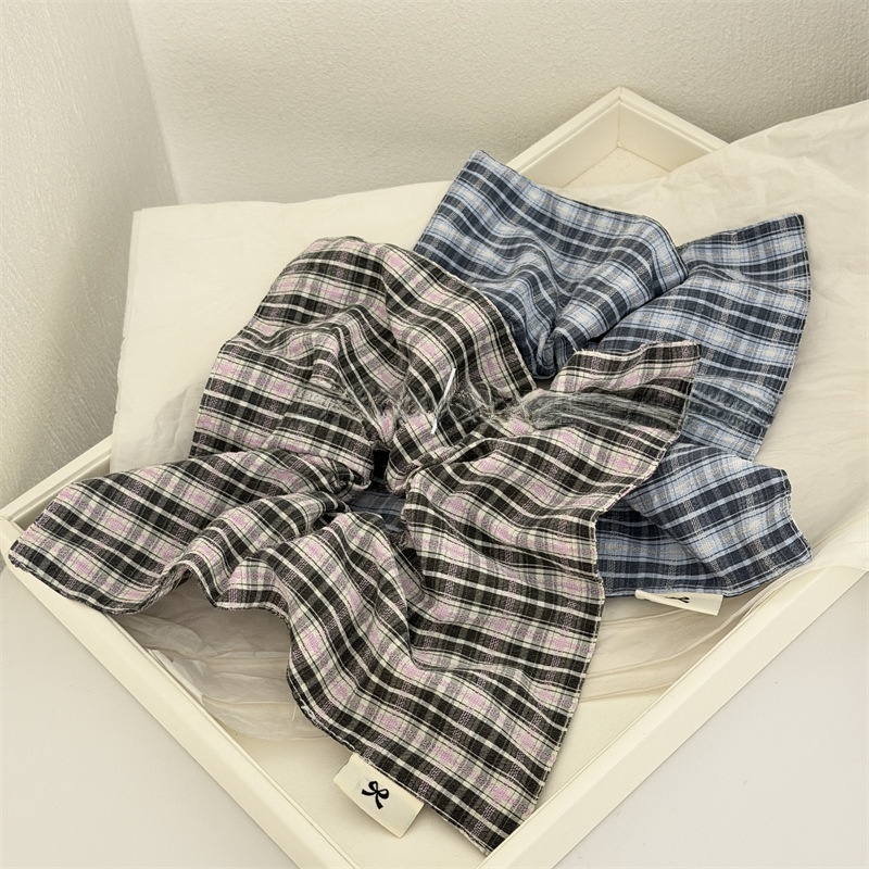 Women's Comfy Cloth Scrunchie Hair Tie For Daily Wear Blue Purple Plaid