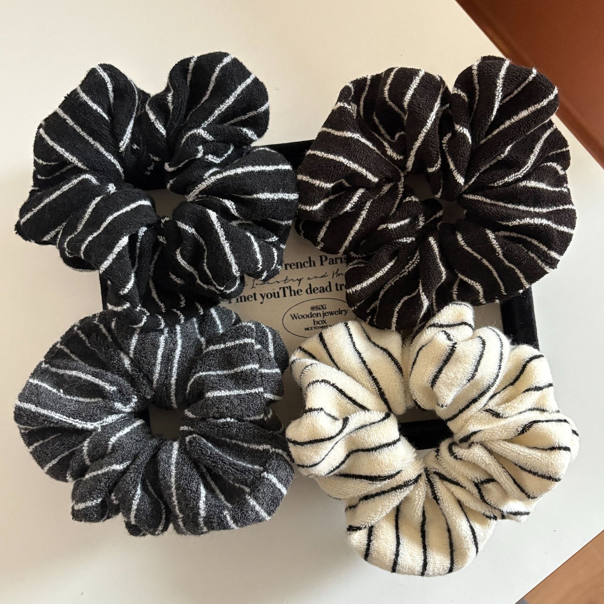 Women's Chic Striped Plush Knit Hair Tie, Soft Autumn Winter Black Scrunchie
