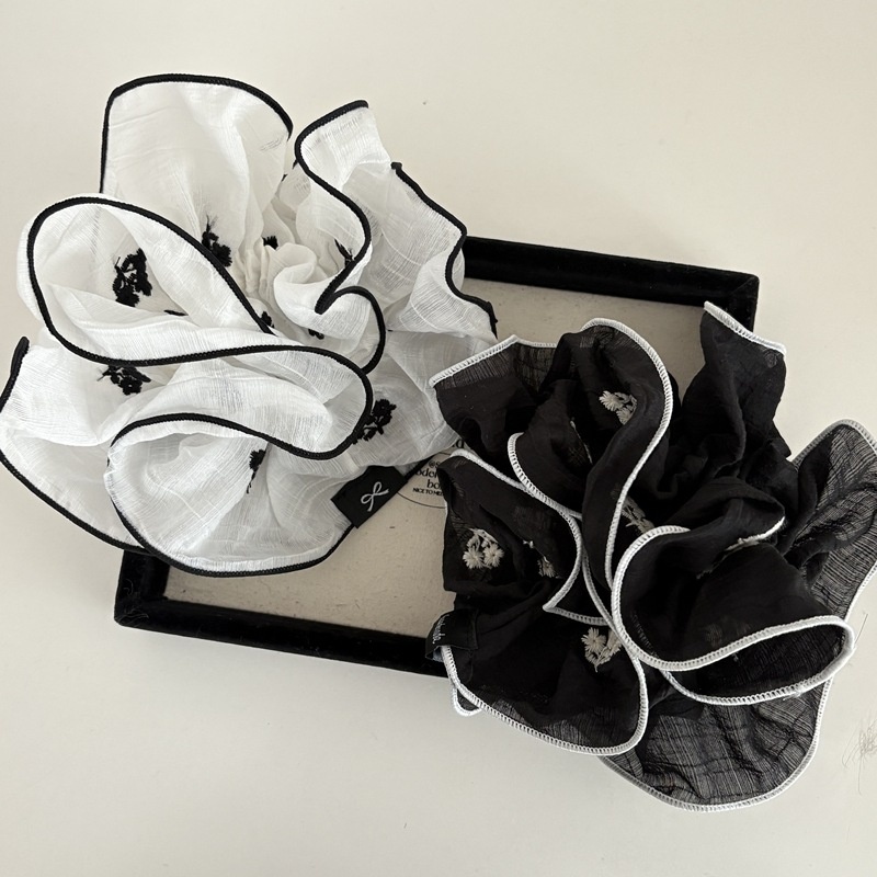 Women's Spring French Hair Tie Black Cloth With Floral Embroidery