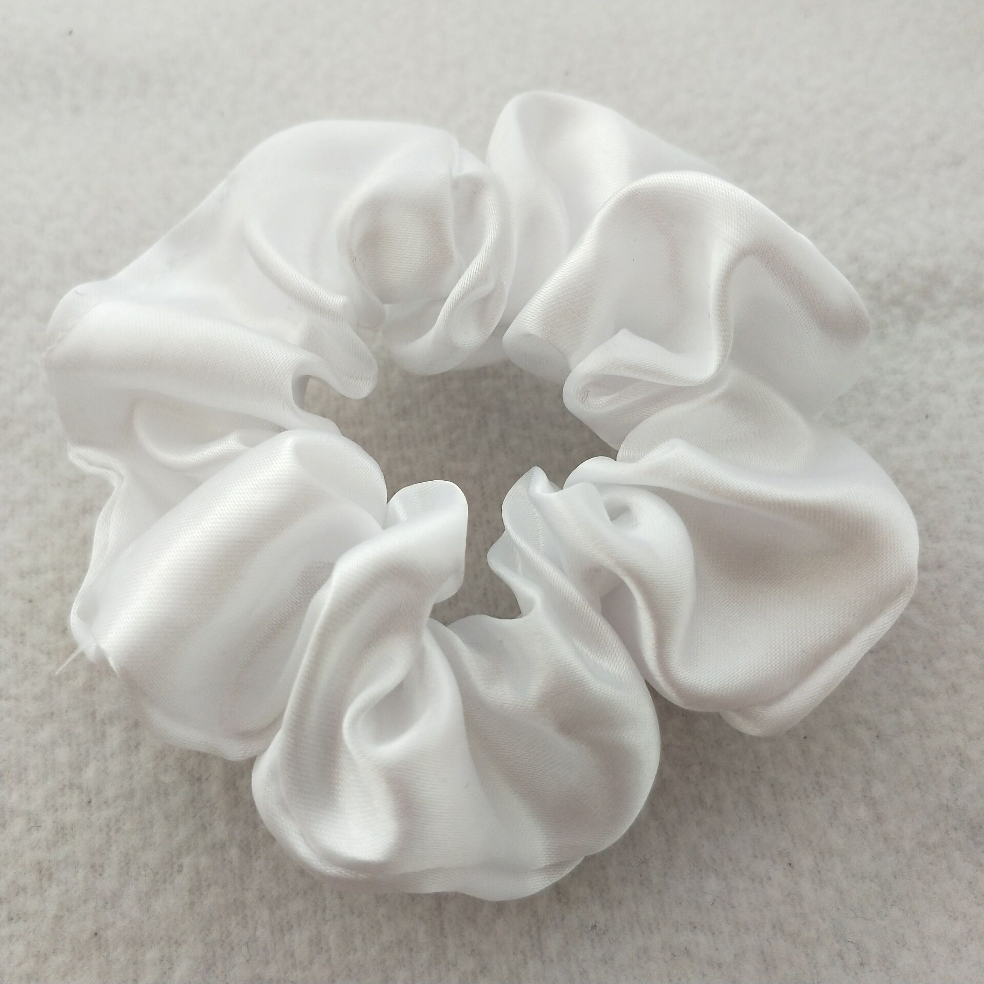 Women's Minimalist Daily Ponytail Holder Hair Tie Solid Color