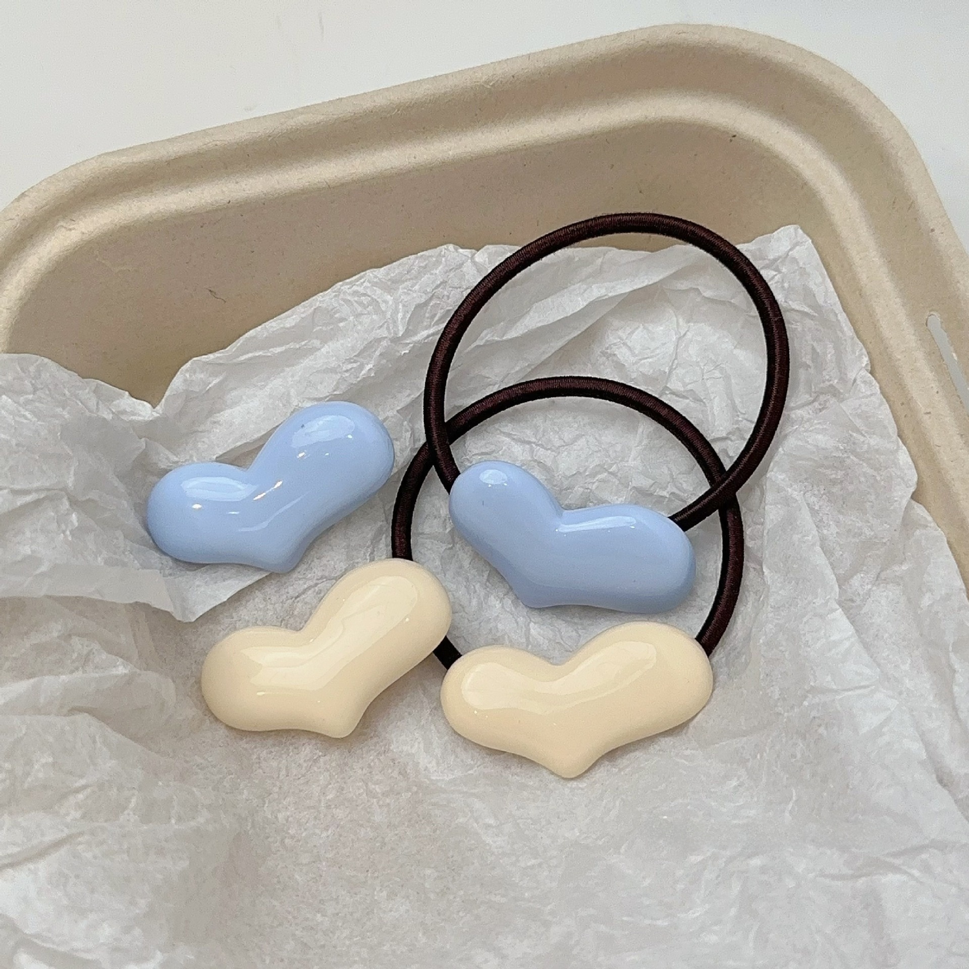 Girls Summer Acrylic Elastic Hair Band Cream Heart Shaped