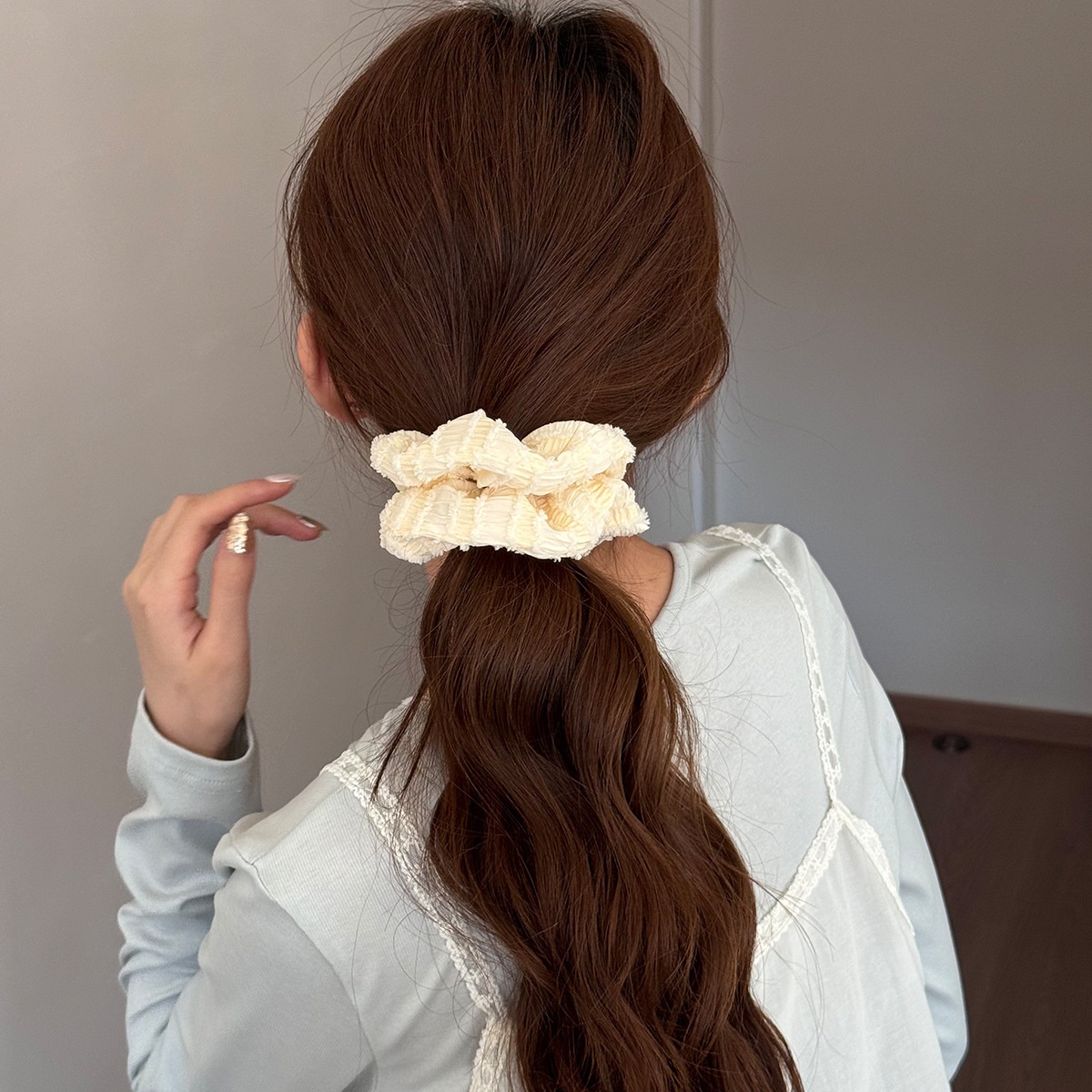 Women's Sweet Daily Soft Plush Polyester Hair Tie Yellow Color Block