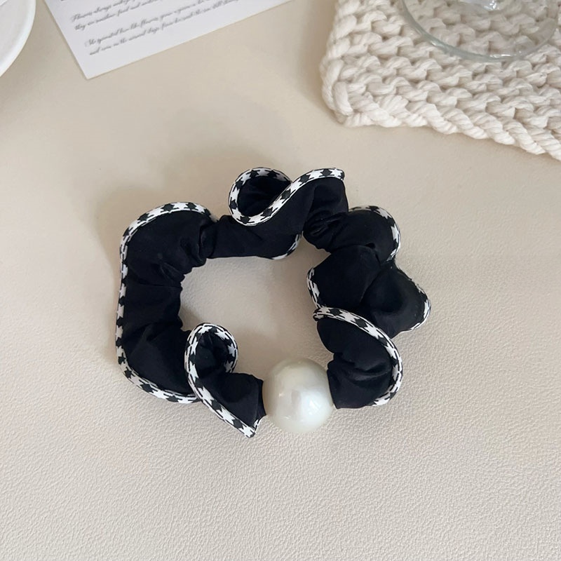 Women's Simple Cloth Hair Tie Everyday Hair Accessory Black Pearl