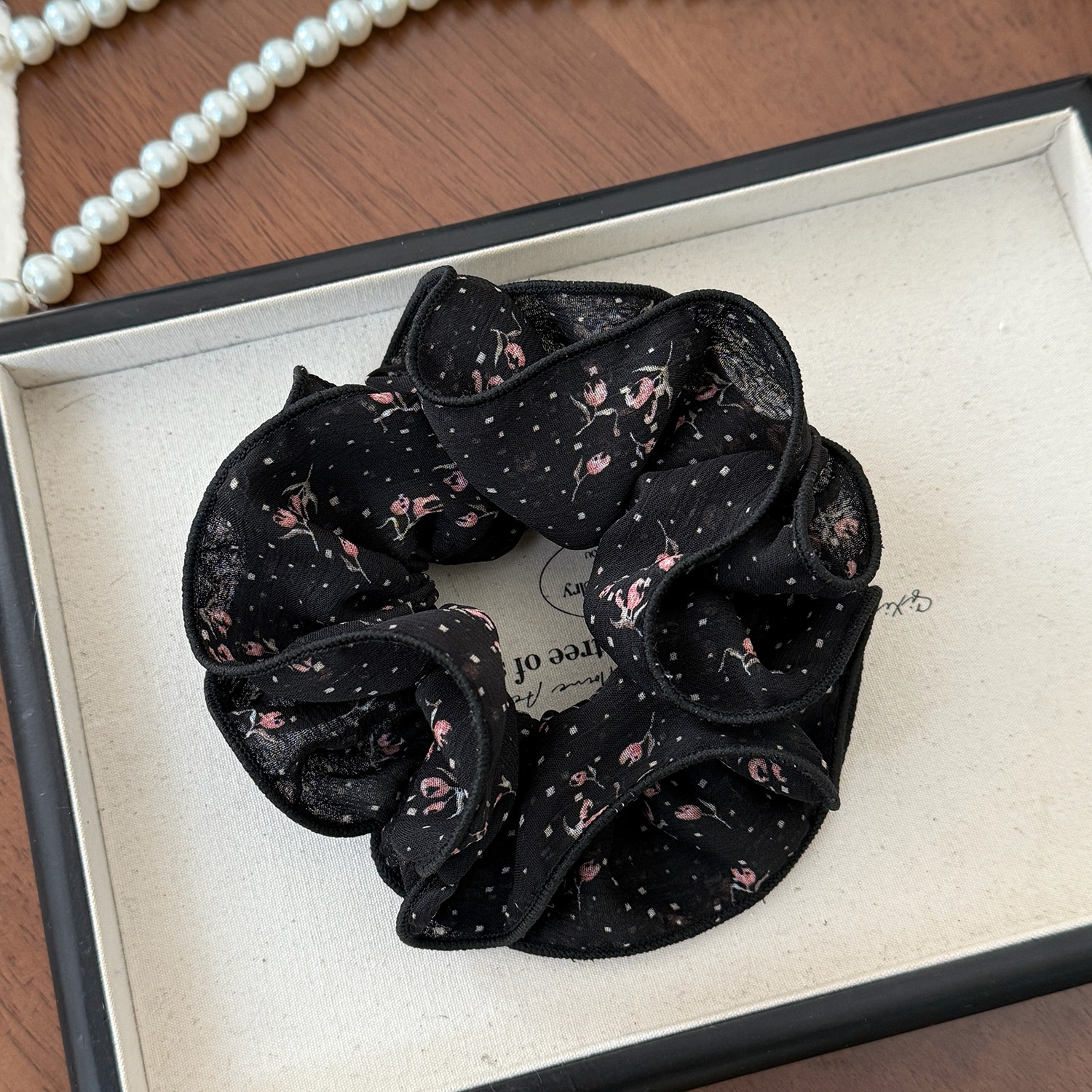 Women's Spring Lace Gauze Hair Tie Scrunchie Black Printed Pattern