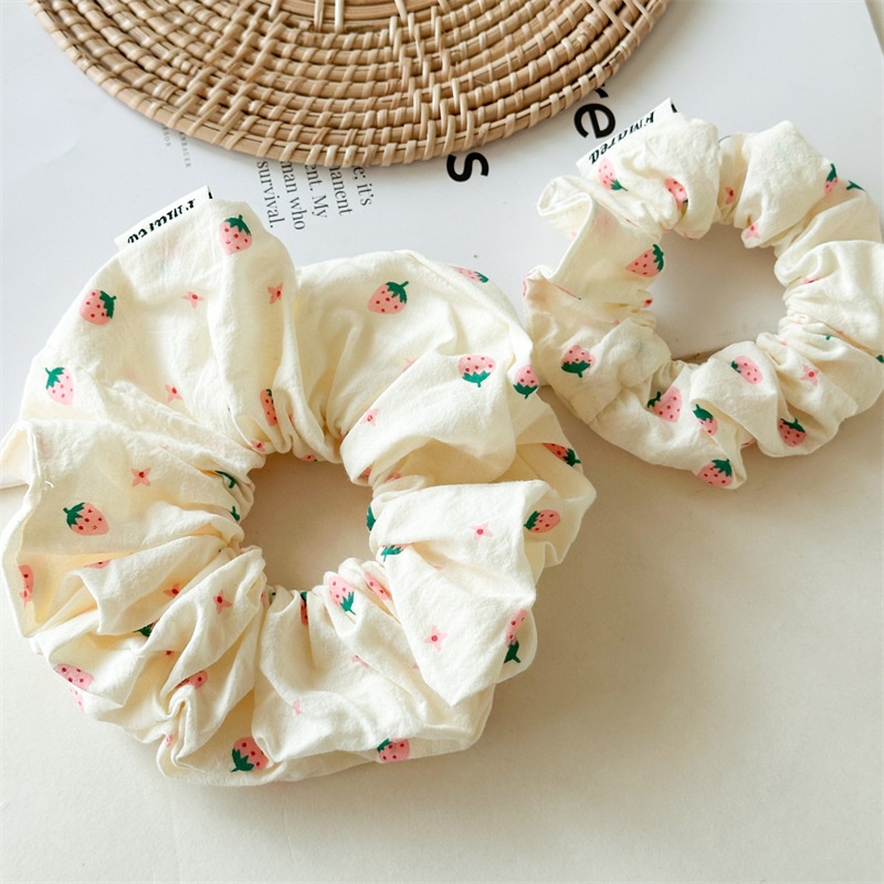 Women's Sweet Casual Cloth Ponytail Hair Scrunchie Strawberry