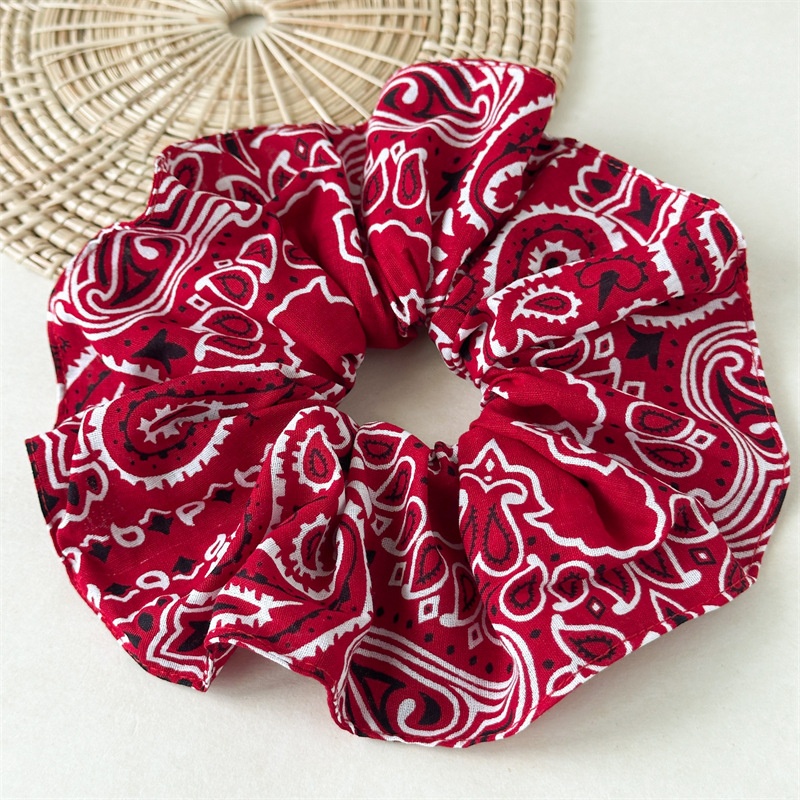 Women's Wide Fabric Hair Scrunchies Daily Headwear Trendy Worm Print
