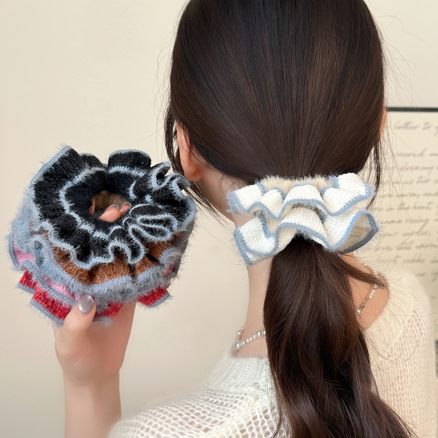 Girls Autumn Winter Hand Knitted Plush Scrunchie Sweet Fashion Hair Tie